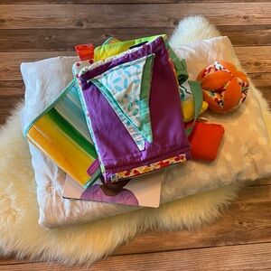 LOVEVERY Sensory Play toys ~ 1st Year
